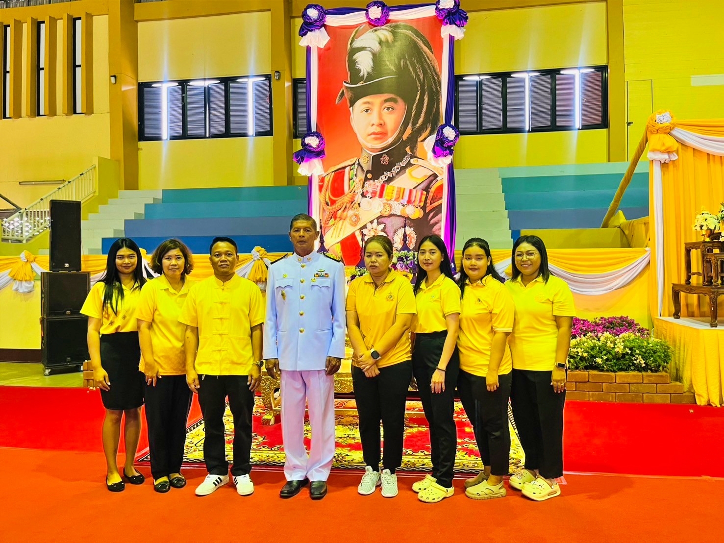 พิธีสวดพระพุทธมนต์ และทำบุญตักบาตรถวายพระราชกุศล เนื่องในวันสมเด็จพระมหาธีรรราชเจ้า