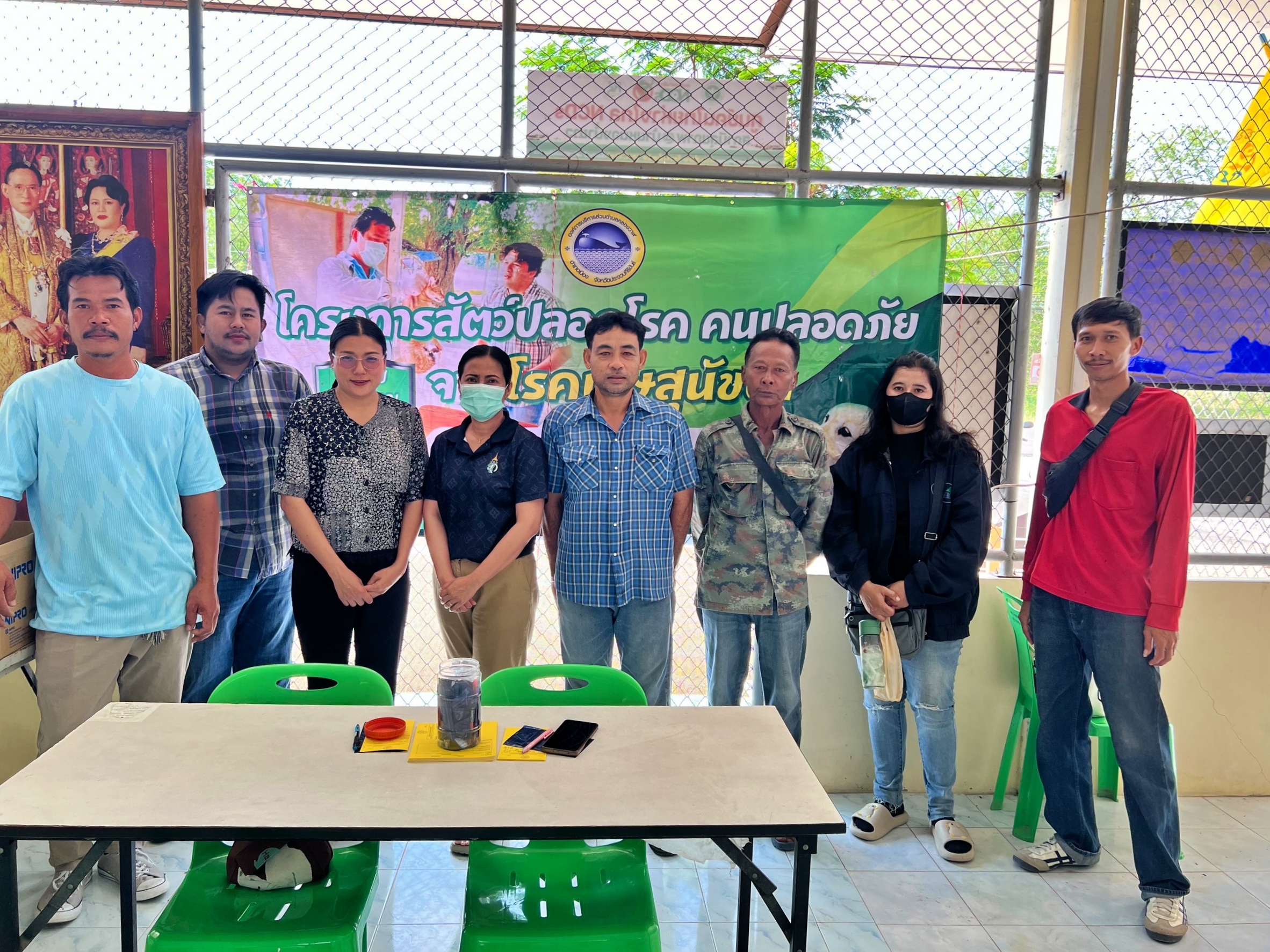 บริการฉีดวัคซีนป้องกัน โรคพิษสุนัขบ้า แก่สุนัขและแมวในเขตพื้นที่ หมู่ที่ 9 บ้านหนองน้ำขาว